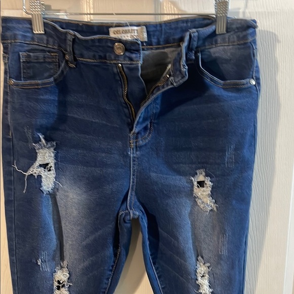 Chic Distressed Flare Jeans in Deep Blue - Picture 2 of 11